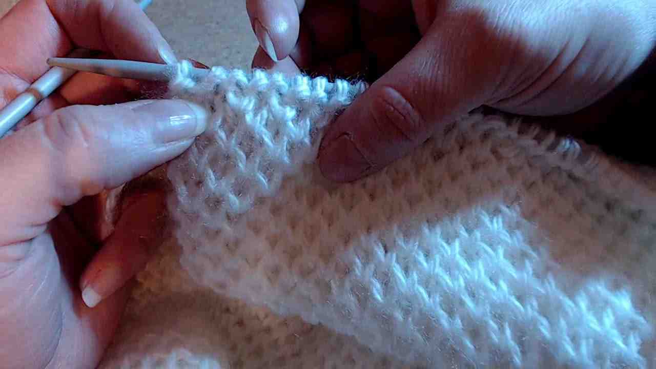 Quel point de tricot pour une couverture bébé?