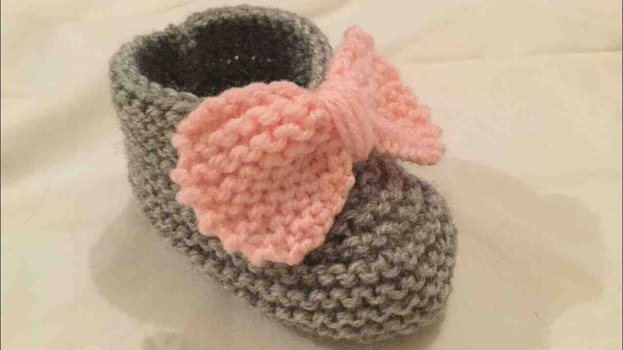 Comment tricoter des bottes bébé sans couture?