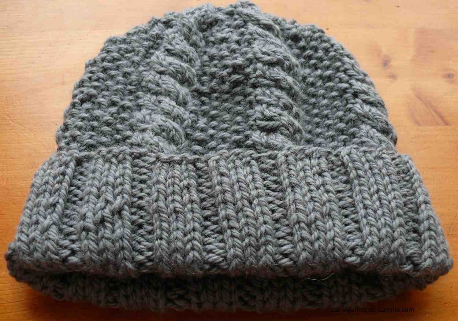 Comment tricoter un bonnet pour femme ?